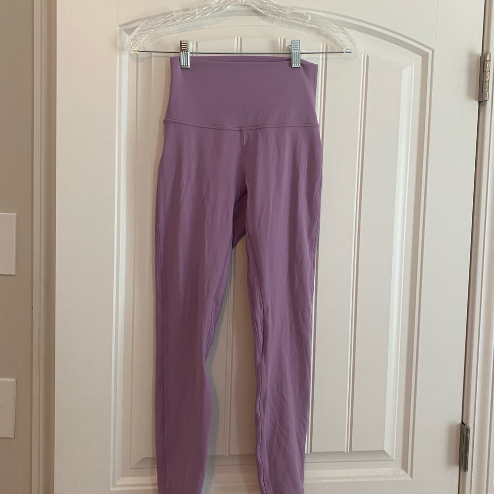 Lululemon wisteria purple wunder under 25” size 4 leggings - Picture 2 of 4